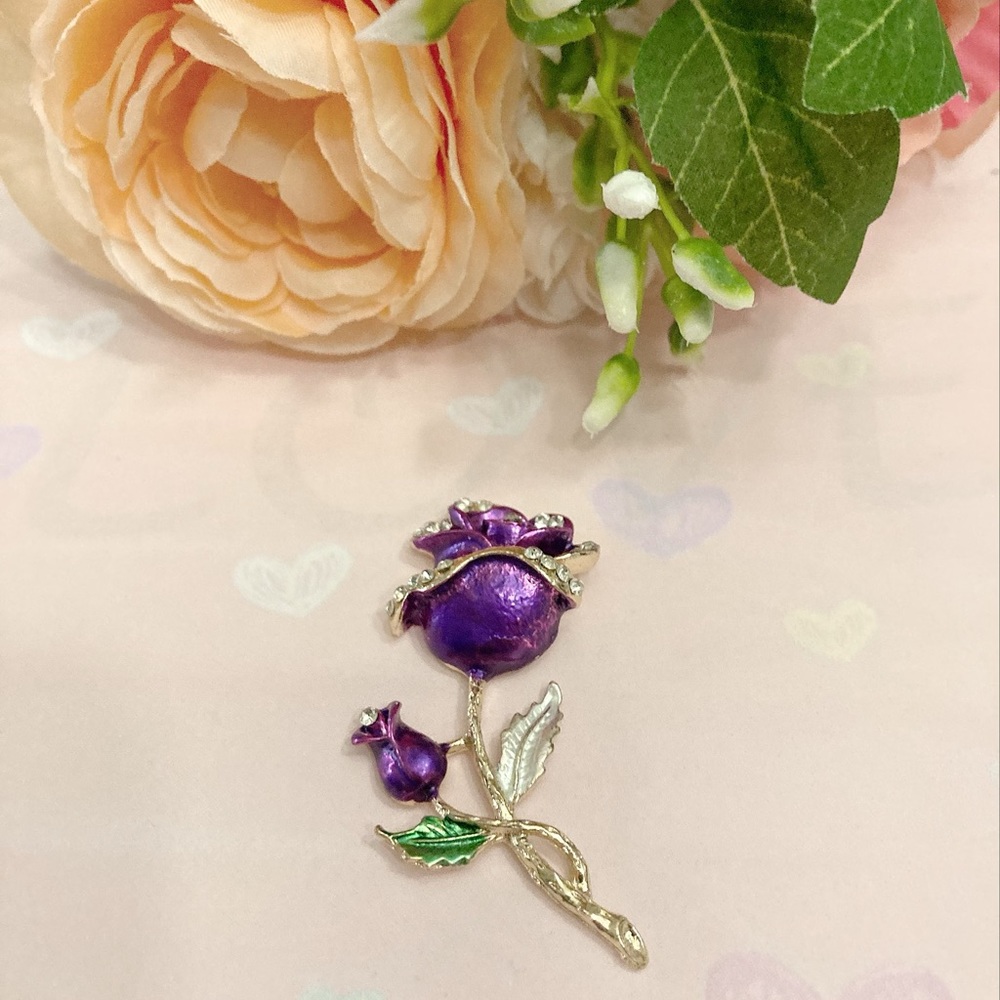 Gold Purple rose cabochon, charms, flatbacks.